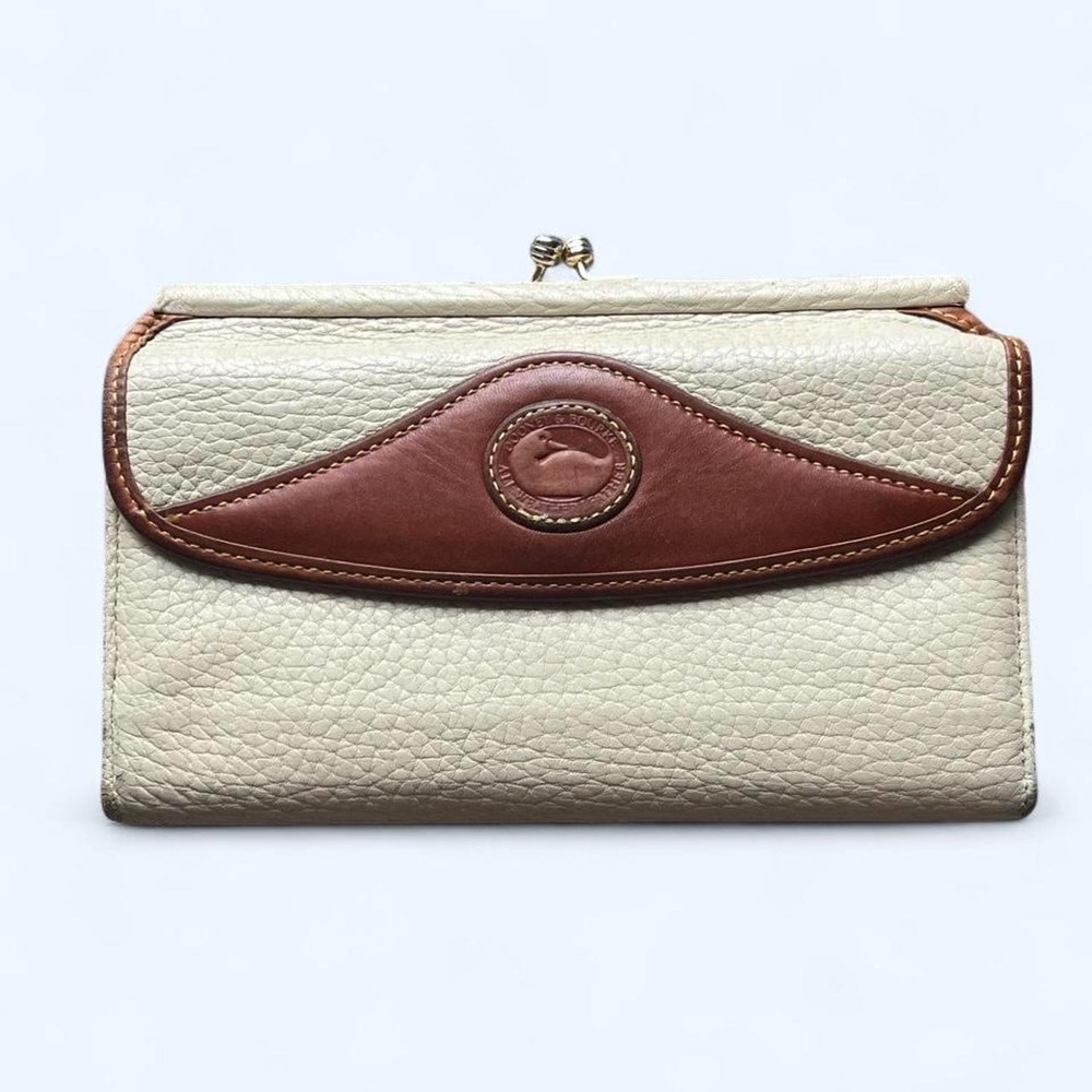 Dooney & Bourke Vintage All Weather Leather Checkbook Clutch Wallet Cream Tan